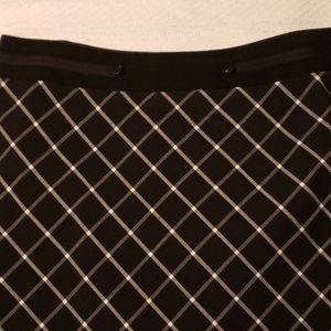 Lattice patterned skirt